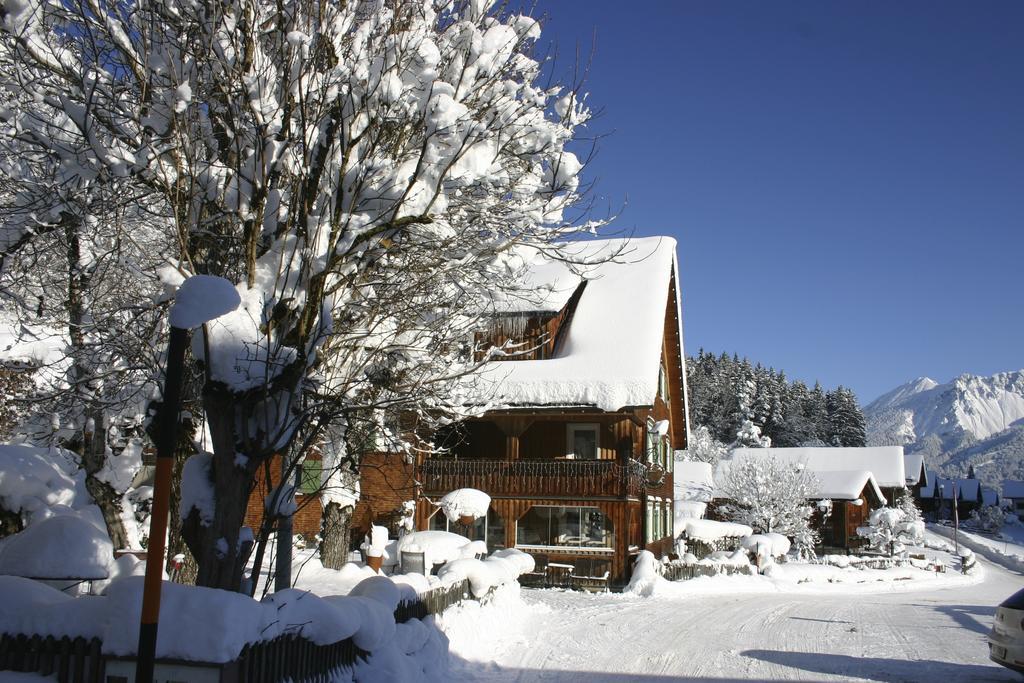 Hotel Gasthaus Schaefle Burserberg Bagian luar foto