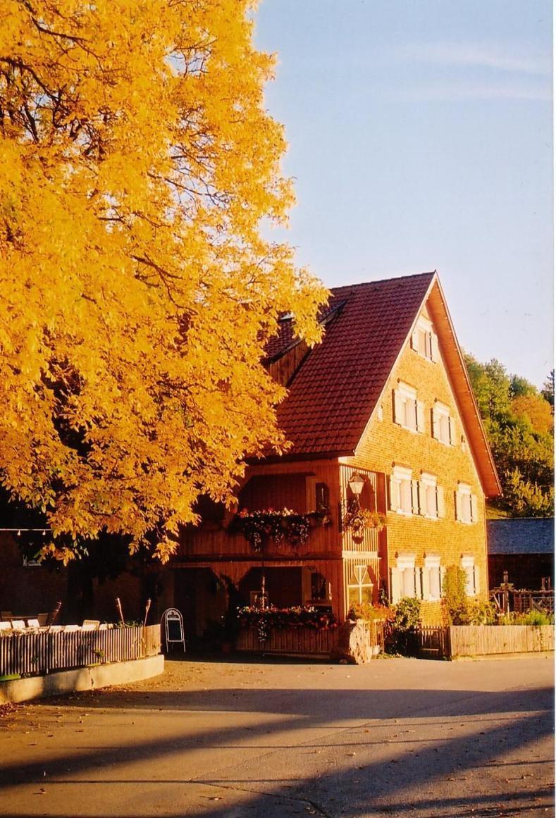 Hotel Gasthaus Schaefle Burserberg Bagian luar foto