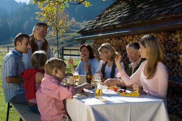Hotel Gasthaus Schaefle Burserberg Bagian luar foto