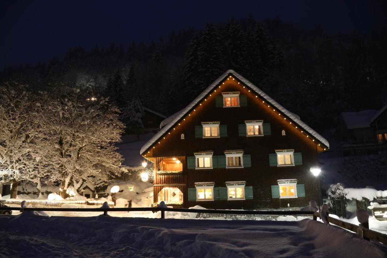 Hotel Gasthaus Schaefle Burserberg Bagian luar foto